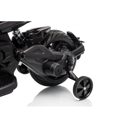 Motor vozidla Ducati Diavel x Bentley Green