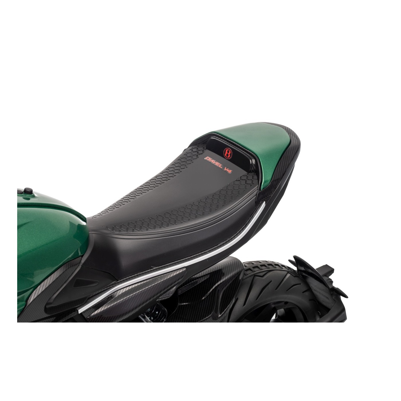 Motor vozidla Ducati Diavel x Bentley Green