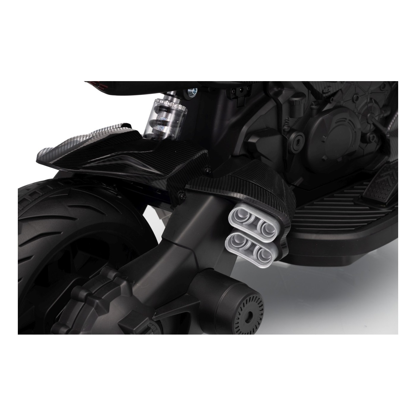 Motor vozidla Ducati Diavel x Bentley Green