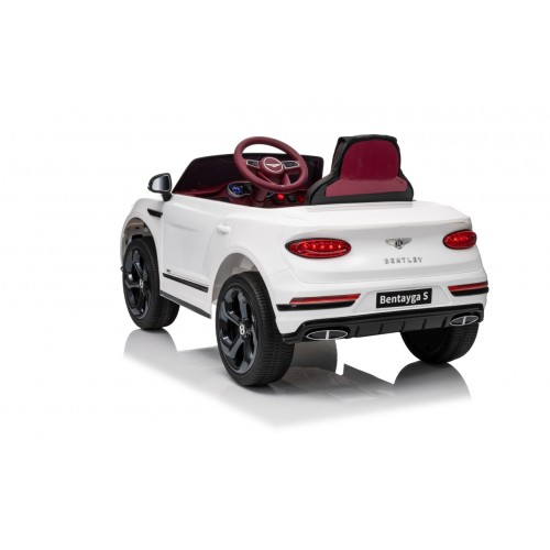 Bentley Bentayga S biele vozidlo