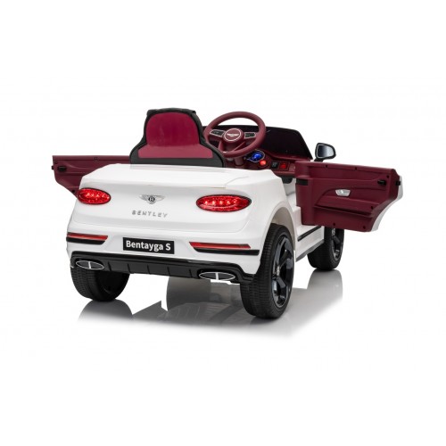 Bentley Bentayga S biele vozidlo