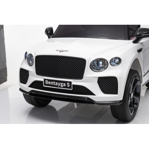 Bentley Bentayga S biele vozidlo