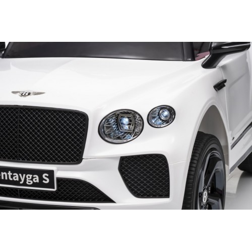 Bentley Bentayga S biele vozidlo
