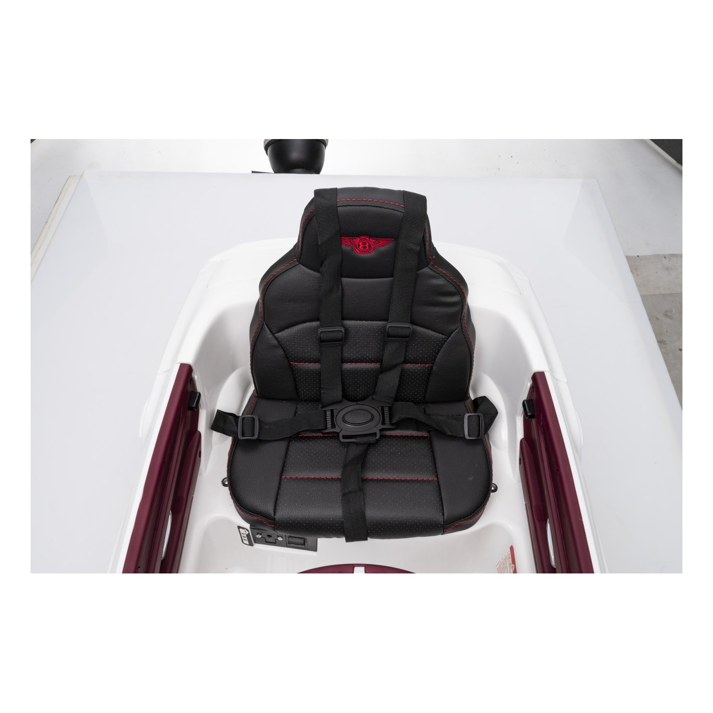 Bentley Bentayga S biele vozidlo