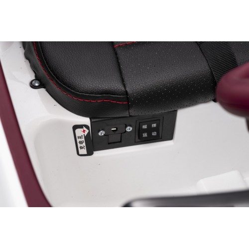 Bentley Bentayga S biele vozidlo