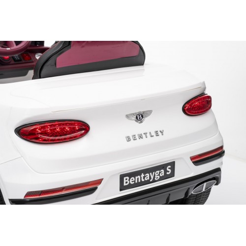 Bentley Bentayga S biele vozidlo