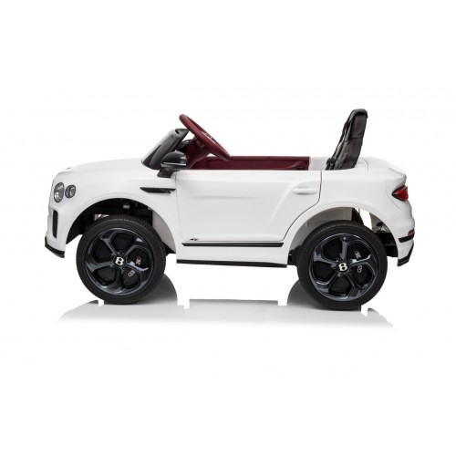 Bentley Bentayga S biele vozidlo