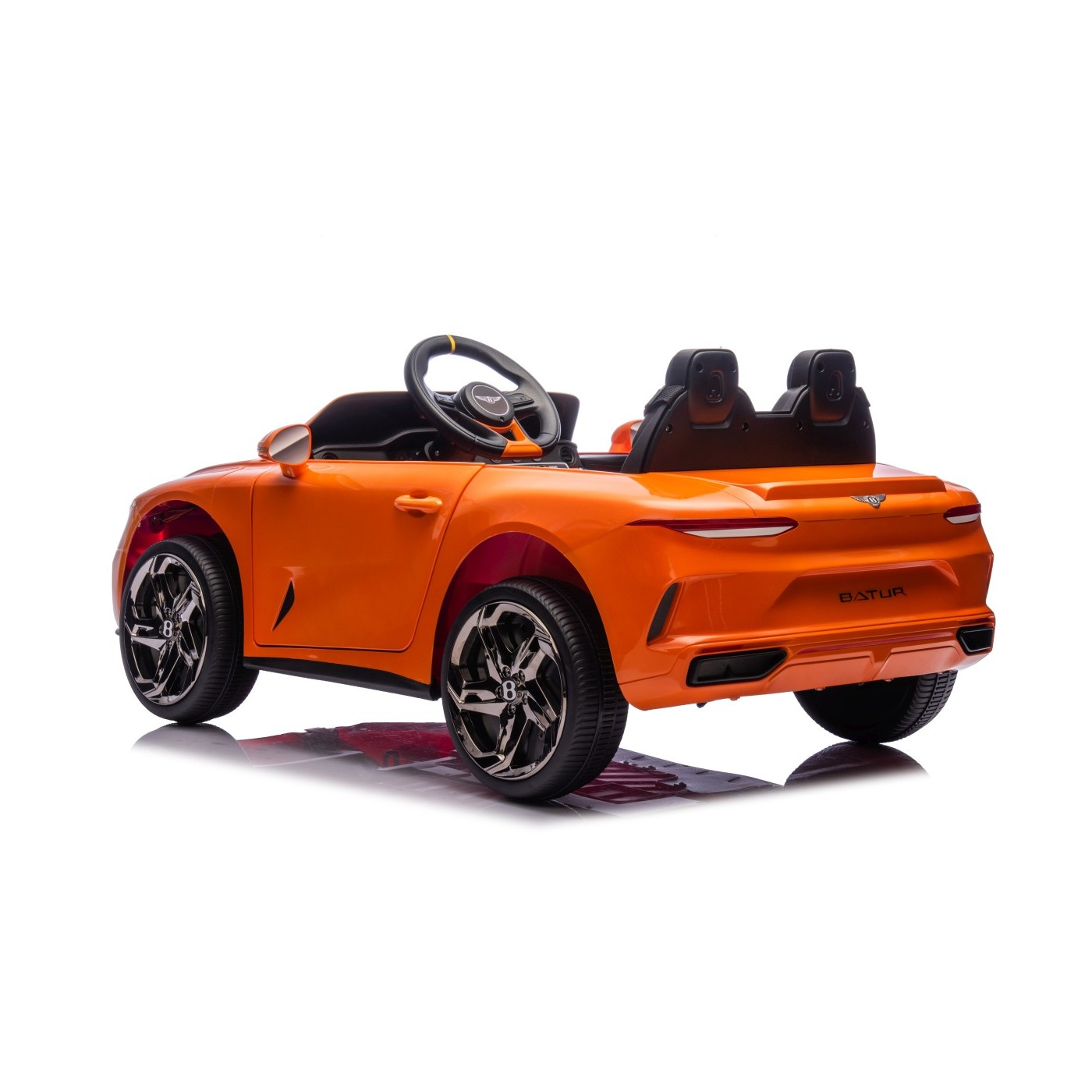 Vozidlo Bentley Batur Convertible v oranžovej farbe