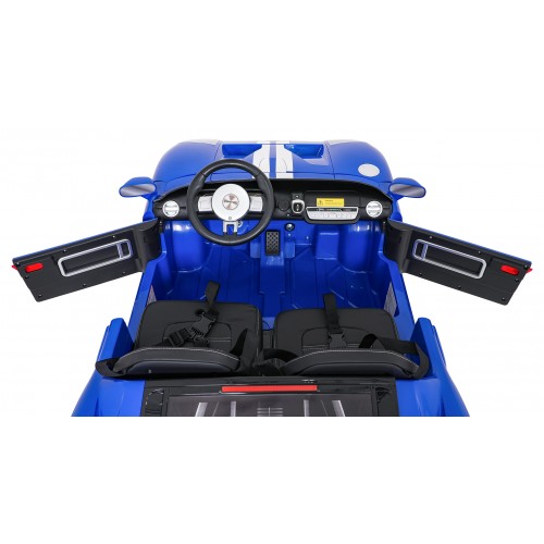 Modré vozidlo Ford GT