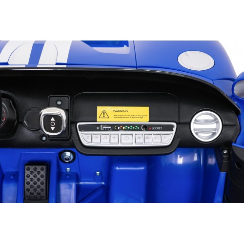 Modré vozidlo Ford GT