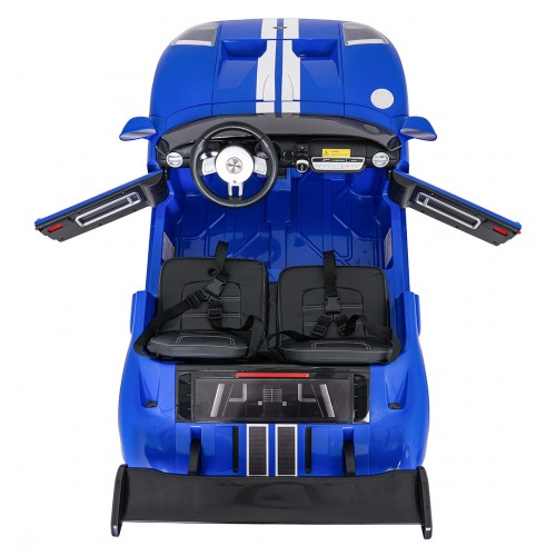 Modré vozidlo Ford GT