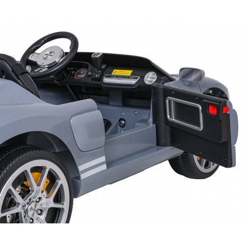 Vozidlo Ford GT sivá