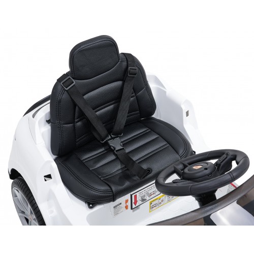 Vozidlo Porsche Cayenne White