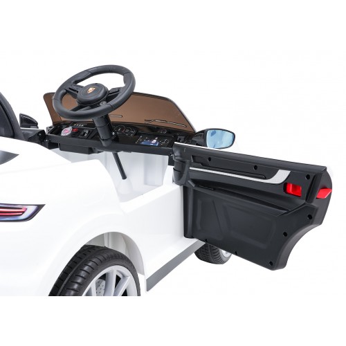 Vozidlo Porsche Cayenne White