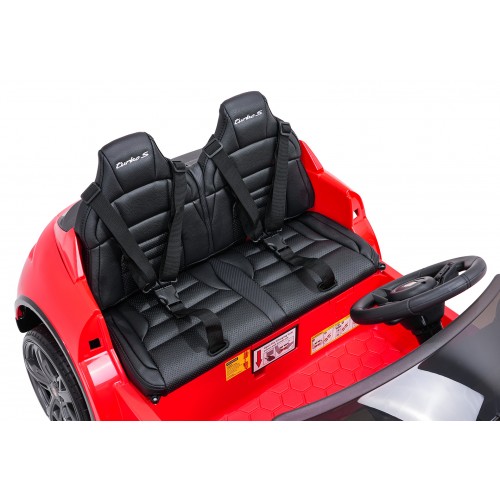 Vozidlo Porsche Taycan Turbo S Red