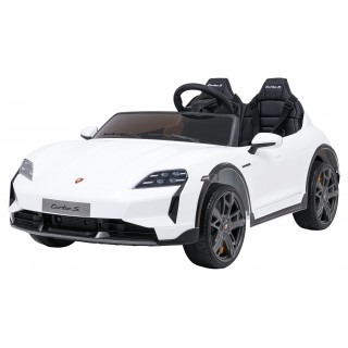Vozidlo Porsche Taycan Turbo S White