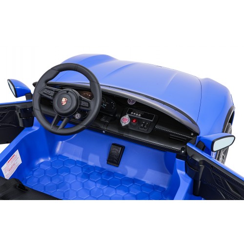 Vozidlo Porsche Taycan Turbo S Blue