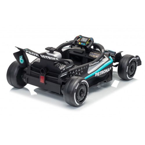 Vozidlo AMG PETRONAS F1 Čierne pretekárske auto