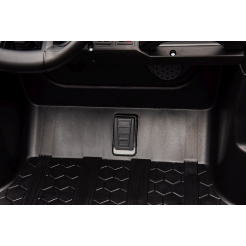 Buggy vozidlo OBSERVER 4x4 zelené