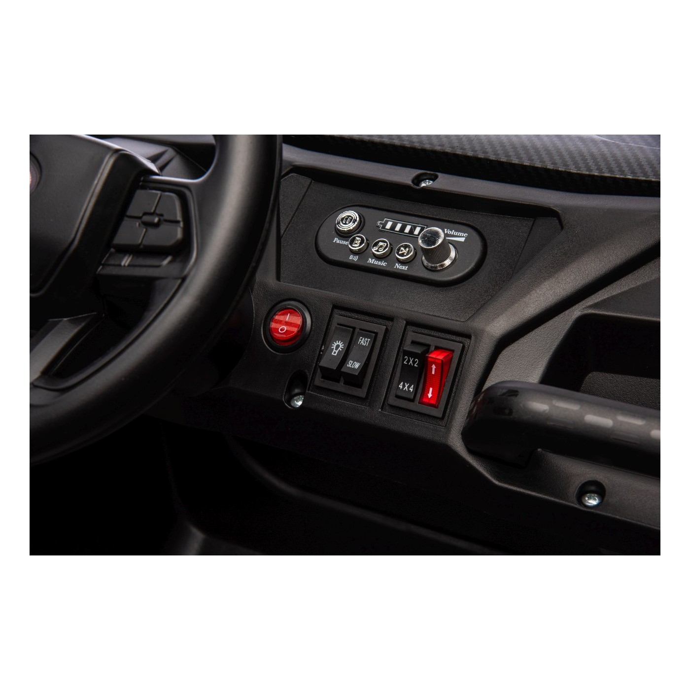 Bugina OBSERVER 4x4 čierna