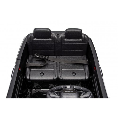 Vozidlo Dodge Durango Black