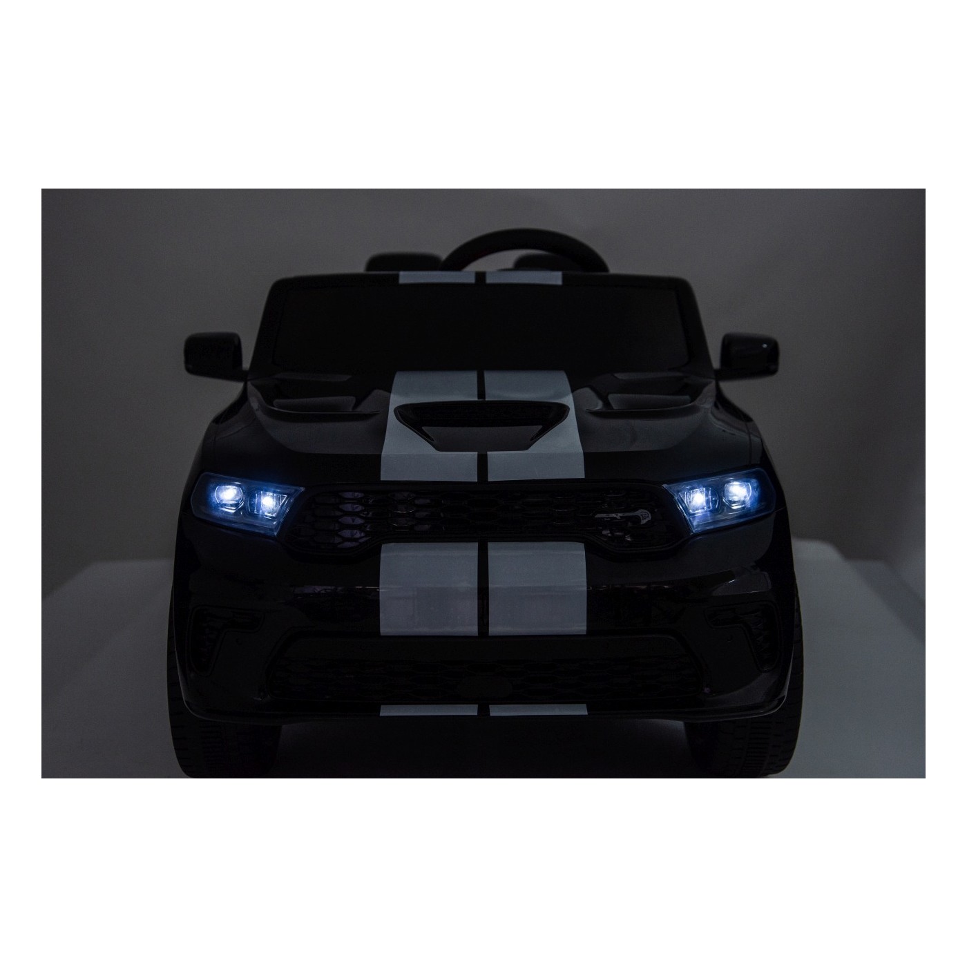 Vozidlo Dodge Durango Black