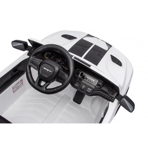 Vozidlo Dodge Durango Biela