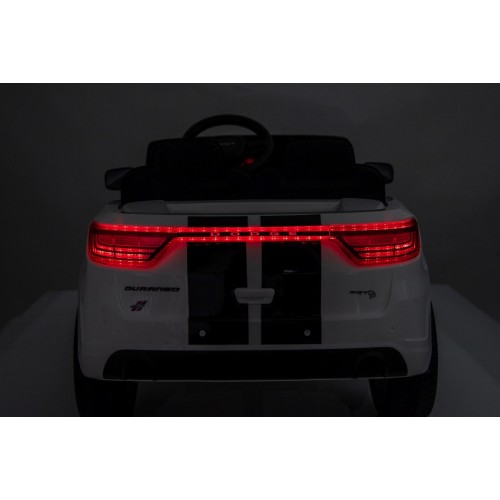 Vozidlo Dodge Durango Biela