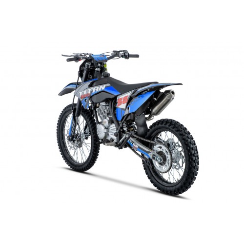 Vozidlo TITAN 300cc s modrým spaľovacím motorom
