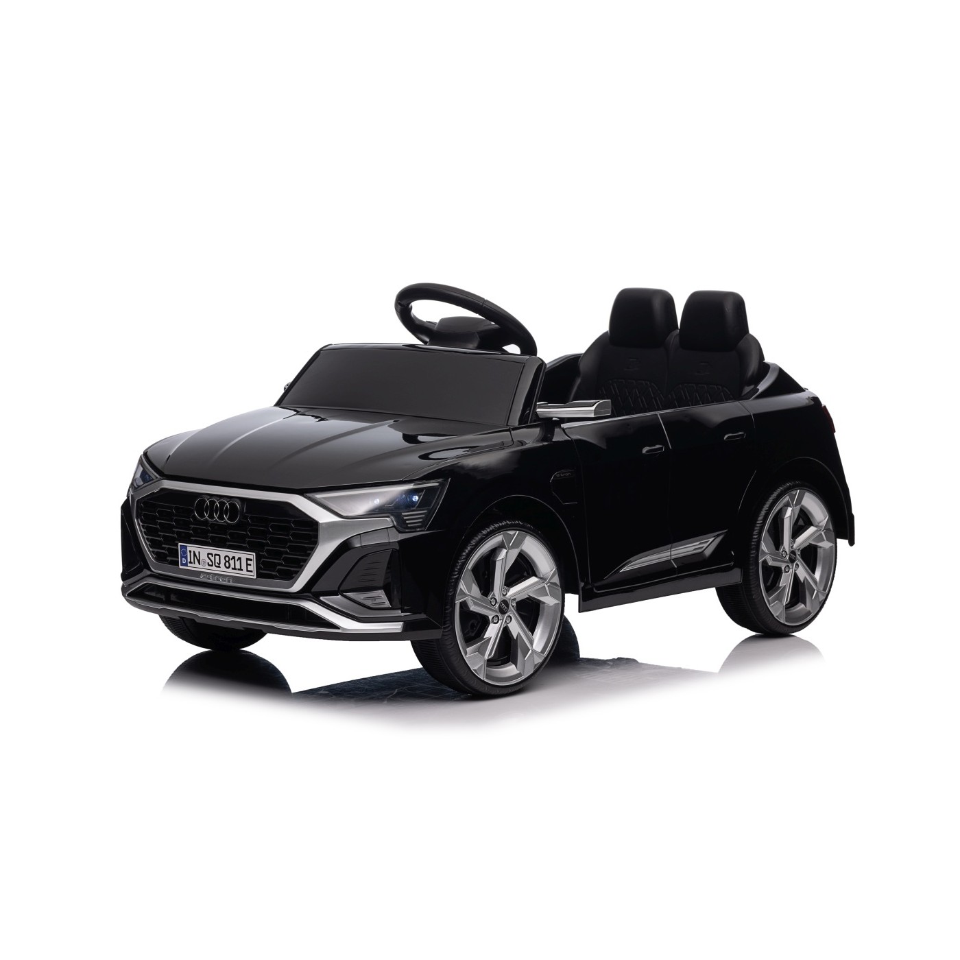 Čierne vozidlo Audi SQ8