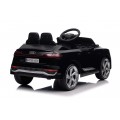 Čierne vozidlo Audi SQ8