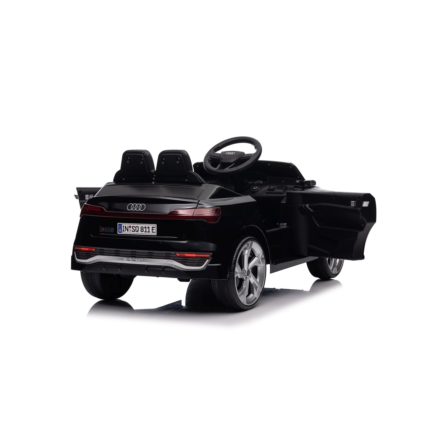 Čierne vozidlo Audi SQ8
