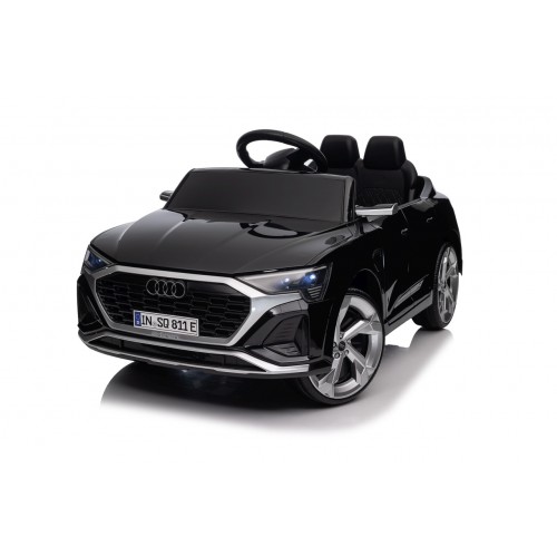 Čierne vozidlo Audi SQ8