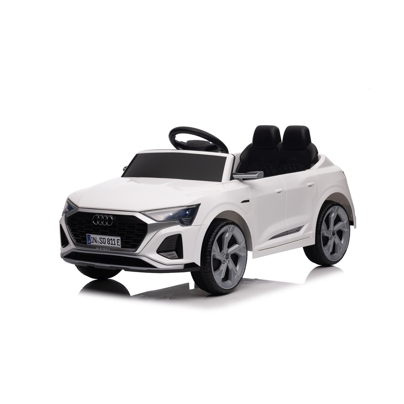 Audi SQ8 biele vozidlo