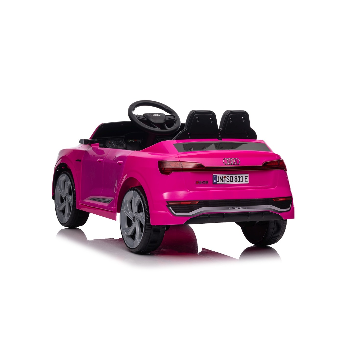 Ružové vozidlo Audi SQ8