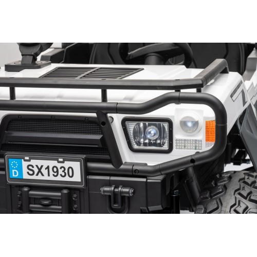 Kočík PROSPECTOR 4x4 STRONG biely