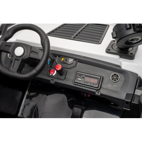 Kočík PROSPECTOR 4x4 STRONG biely