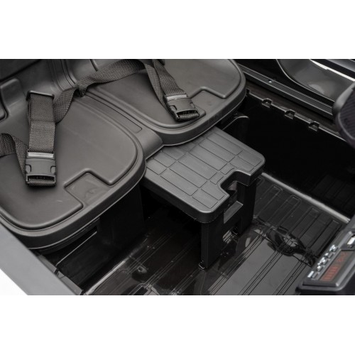 Kočík PROSPECTOR 4x4 STRONG biely