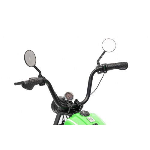 Motor vozidla BMW R18 zelený