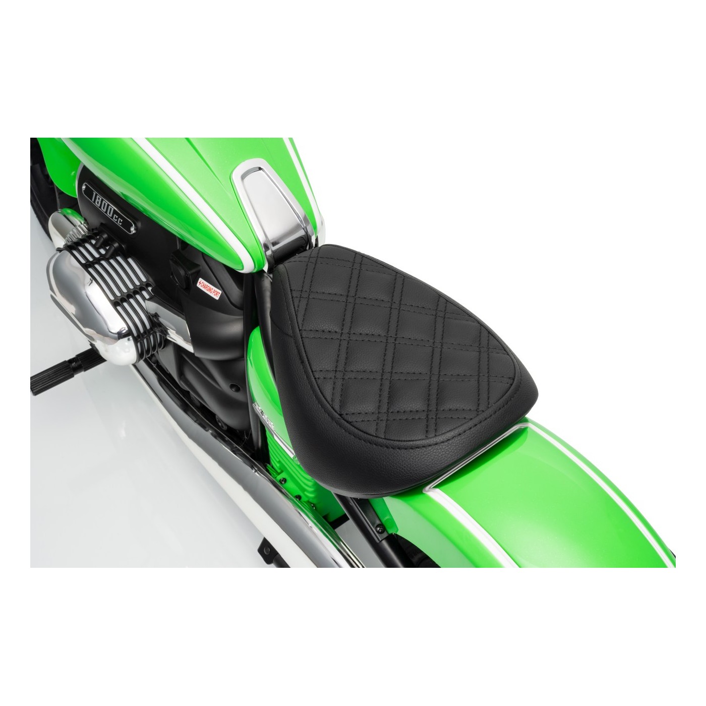 Motor vozidla BMW R18 zelený