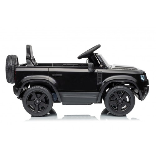 Land Rover Defender čierny