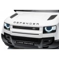 Land Rover Defender biele vozidlo