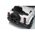 Land Rover Defender biele vozidlo