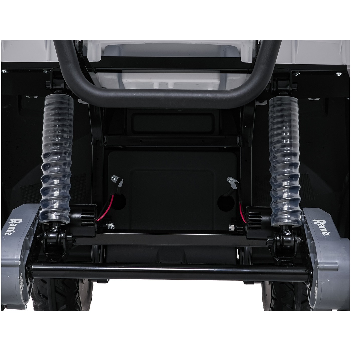 Štvorkolka WOLF  4x4 biela