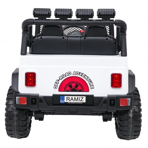 Jeep BEAST 4x4 biele vozidlo