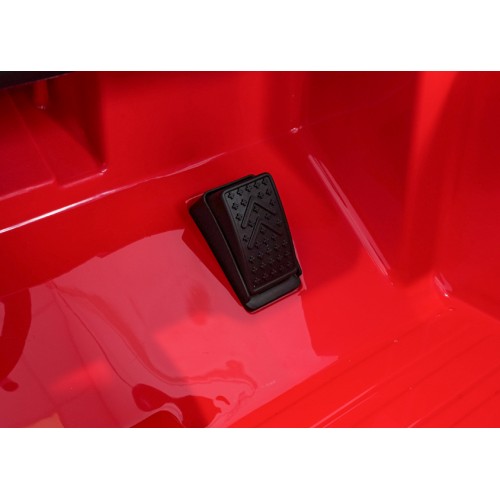 Jeep BEAST 4x4 Červený