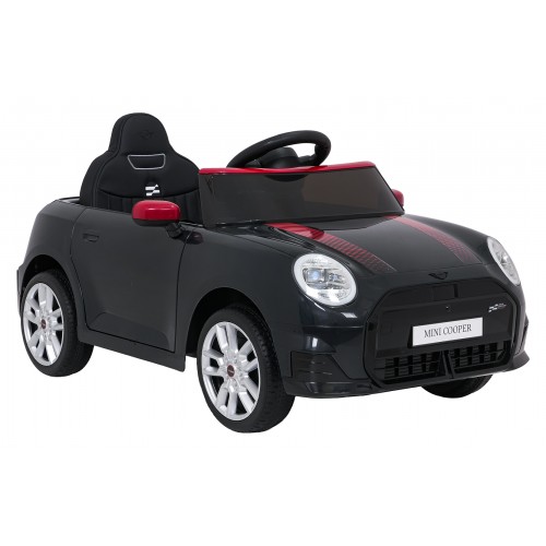 Mini Cooper čierne vozidlo