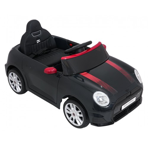 Mini Cooper čierne vozidlo