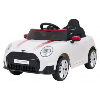 Mini Cooper biele vozidlo