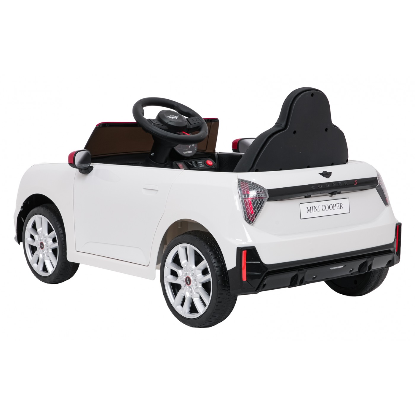 Mini Cooper biele vozidlo